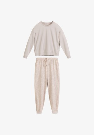 Beżowa bluza z długim rękawem i okrągłym dekoltem, zestawiona z beżowymi spodniami dresowymi z subtelnym nadrukiem w panterkę i elastycznymi ściągaczami.