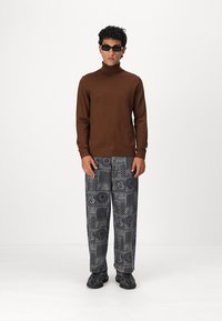 JOOP! DONTE - Strickpullover - rust/copper