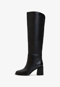 Geselecteerd, black