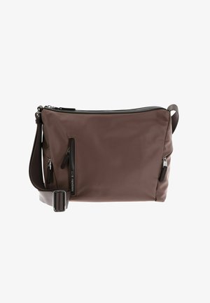 Borsa a spalla in nylon marrone con chiusura a zip, due tasche laterali con zip e tracolla regolabile. Texture liscia; design minimalista.