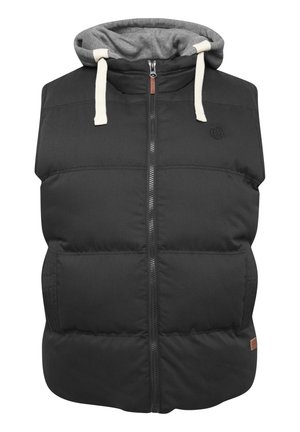 Črna napihnjena brezrokavnik s kapuco, ki ima sivo notranjost, sprednji zadrgo, dve stranski žepi in vrvici. Material je gladek z quilted teksturo.