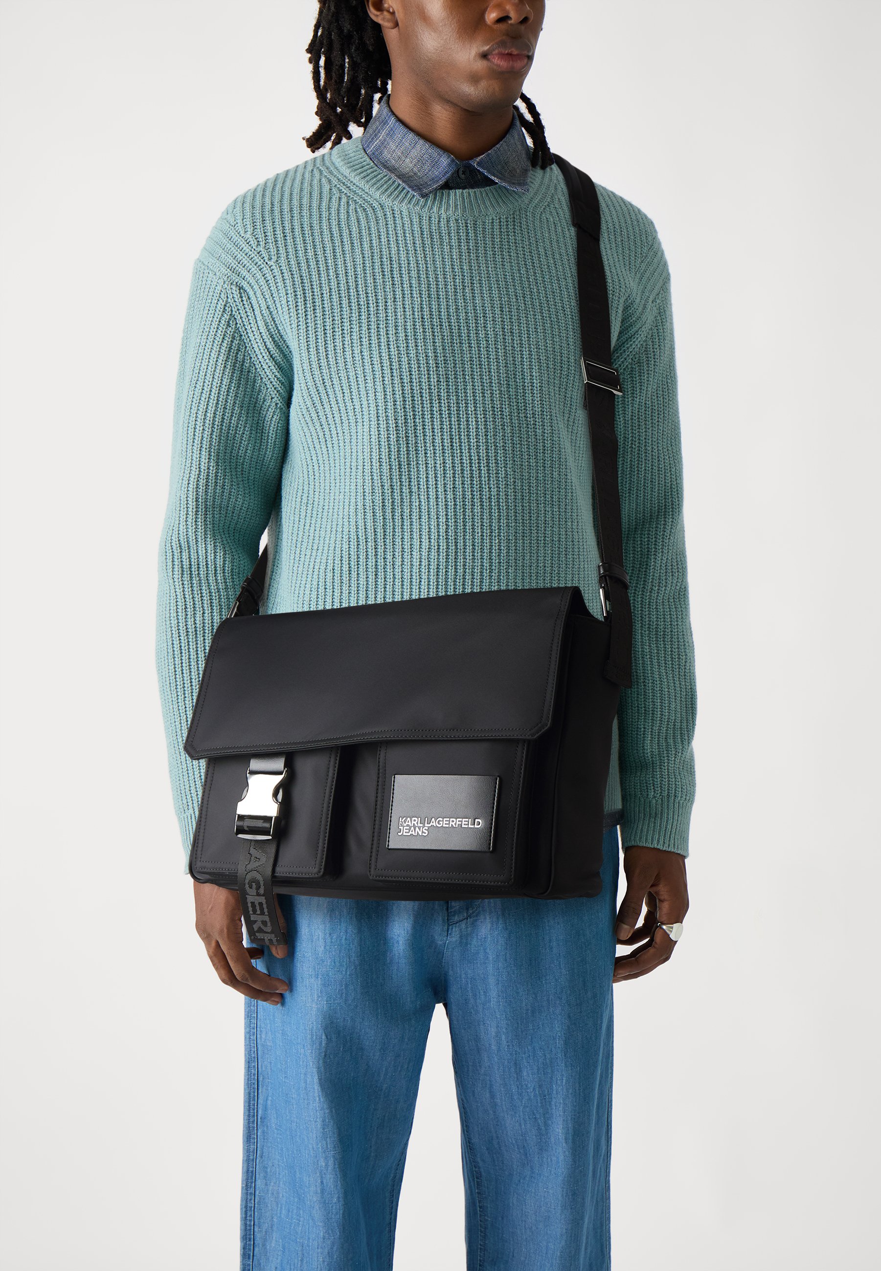 UTILITY MESSENGER UNISEX - Cross body bag - Product Details