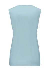 Top senza maniche in tessuto azzurro chiaro, con scollatura tonda e una texture liscia. Design semplice senza fantasie o decorazioni.