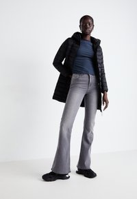 Steve Madden KINGDOM-E - Tenisky - black/silver