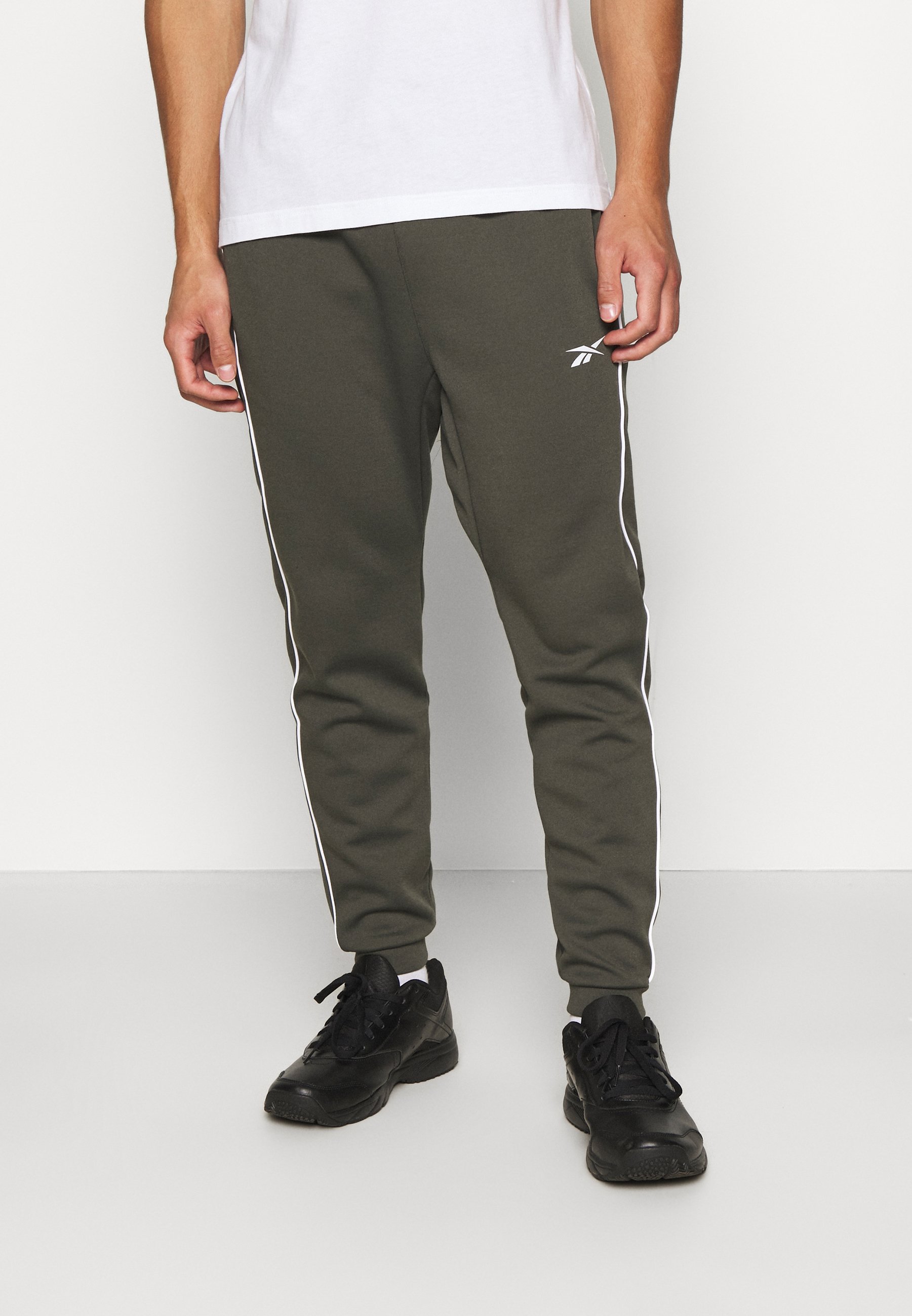 reebok workout khaki