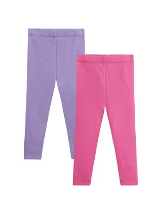Du keturių leggingų poros: vienos violetinės, kitos rožinės. Abi yra vientisos spalvos, pagamintos iš minkštos medvilnės, ir turi elastingą juosmanį.