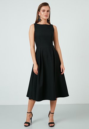 REGULAR FIT - Hverdagskjole - black