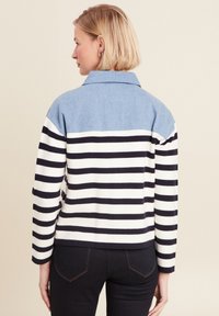 Breal MIT LANGEN ÄRMELN - Vest - bleu