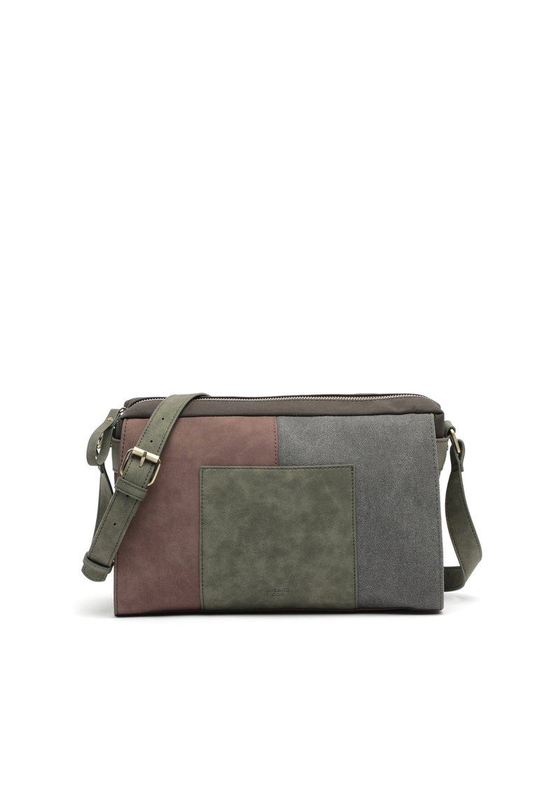 Borsa a tracolla in pelle con un design a patchwork nei colori verde, grigio e bordeaux, con una finitura liscia, tracolla regolabile e chiusura a zip.