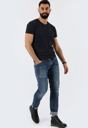 Wojas Sneaker high - czarny