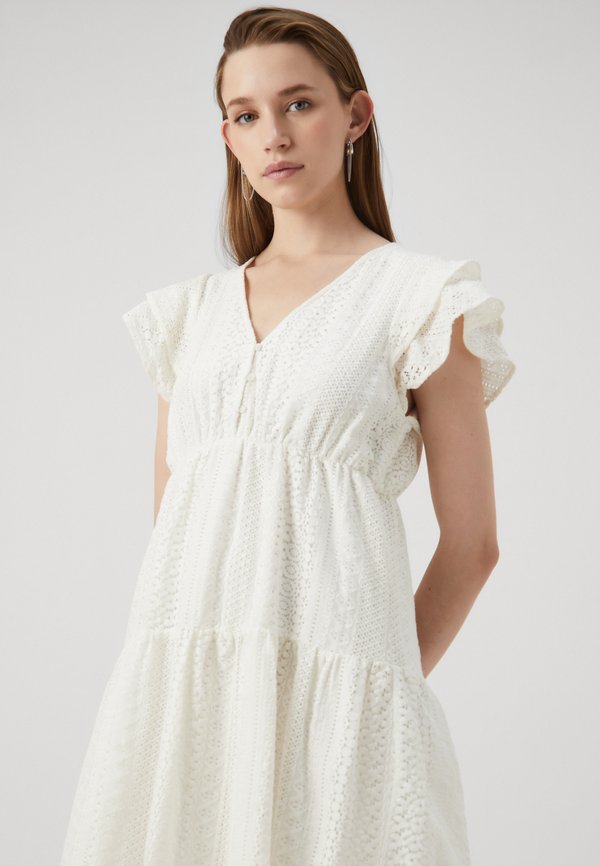ONLHELENA CAPSL - Shirt dress - cloud dancer4