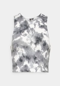 Top sem mangas, cortado, em padrão tie-dye cinza e branco, feito de um tecido suave com decote redondo e detalhes de costura limpos.
