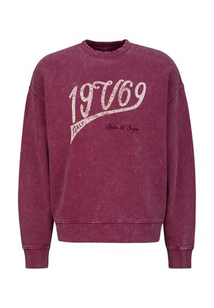 Maroon crewneck sweatshirt with long sleeves and white printed text "19V69 Italy" and smaller script text beneath on the front.