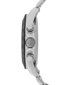 Silver rostfritt stål klocka med en svart bezel, tre kronknappar och ingraverade timmarkörer. Slät yta med en polerad finish.