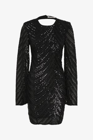 Melna spīguļota kleita ar garām piedurknēm un apaļu kakla izgriezumu, kam ir viļņu raksts no spīguļojošiem melniem spīguļiem uz caurspīdīgas auduma.