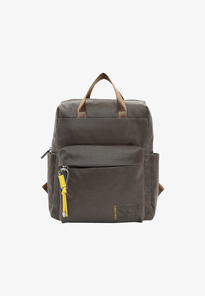 Halli hallide seljakott pruuni detailide, kahe õlarihmaga, pealmise käepideme, esise lukuga tasku ja kollase tõmblukuga. Tekstureeritud pind.