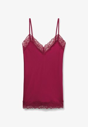 Bordowa koszulka na ramiączkach z cienkimi regulowanymi ramiączkami, koronkowym wykończeniem wzdłuż dekoltu i hemu oraz gładką teksturą materiału.