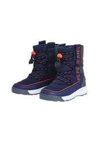 Botas de invierno de navy con parte superior acolchada, acentos naranjas y suela gris en contraste. Presentan cordones con sistema de ajuste y detalle del logo en el costado.