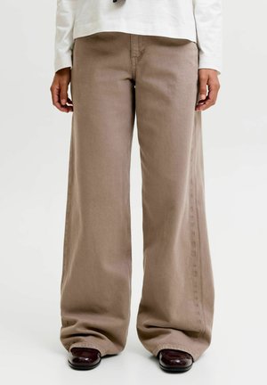 JJXX WIDE-FIT JEANS JXTOKYO WIDE HW R412 DNM SN - Wide Leg - brown