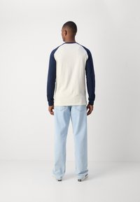 INDICODE JEANS Langærmet T-shirt - navy/off-white