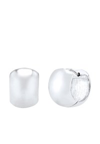 Silberne Ohrringe mit einer glatten, zylindrischen Form und einem offenen Design auf einer Seite, das strukturierte Innenakzente zeigt.