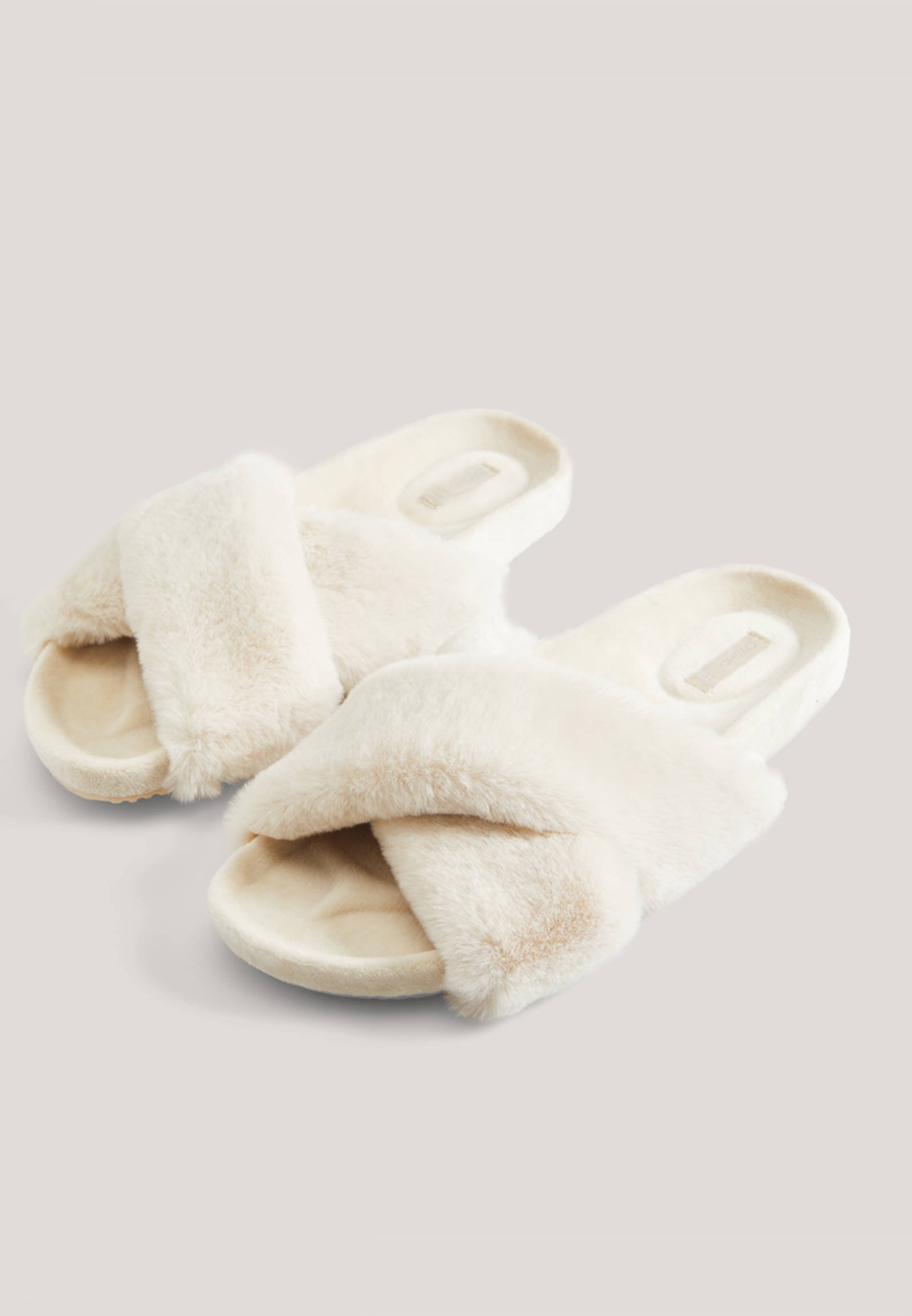 oysho slippers