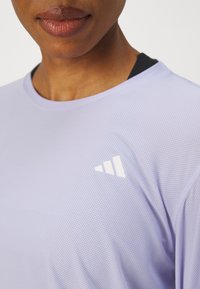 adidas Performance Maglietta a manica lunga - violet tone