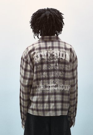 Bershka, LONG SLEEVE CHECK - SHIRT - Chemise - mottled brown