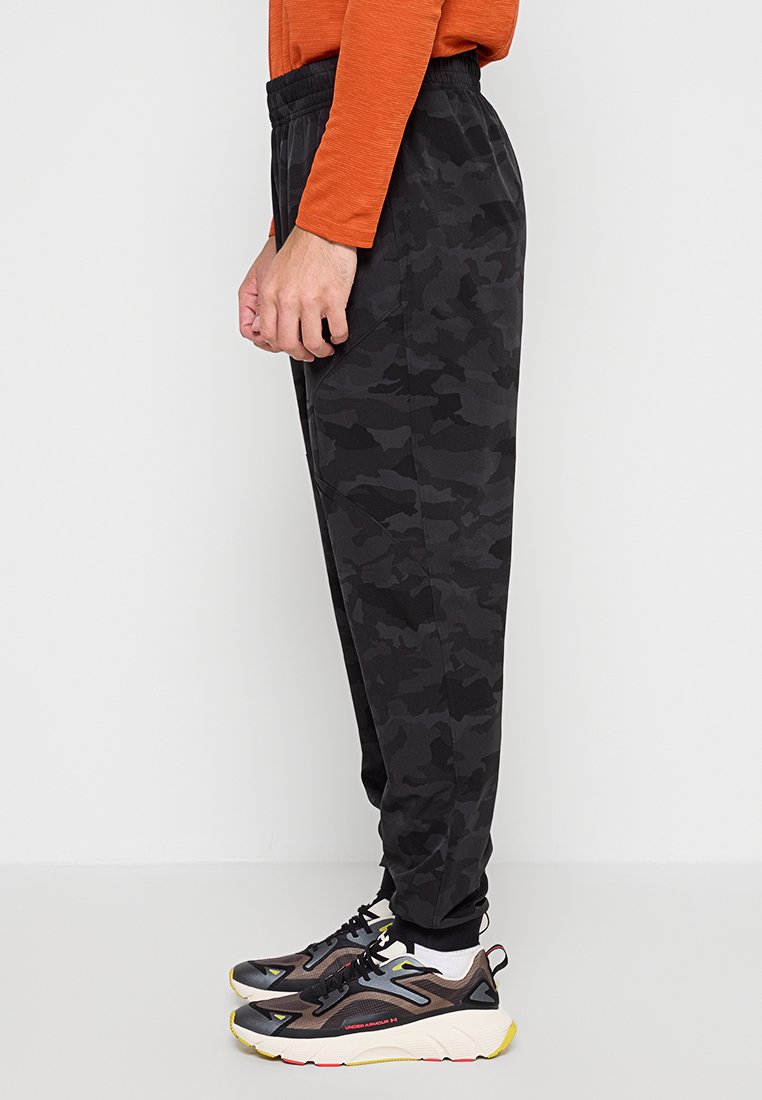 UNSTOPPABLE LOOSE FIT
