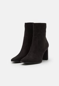 Tamaris Stivaletti con tacco - black