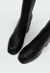 Stradivarius High heeled ankle boots - black
