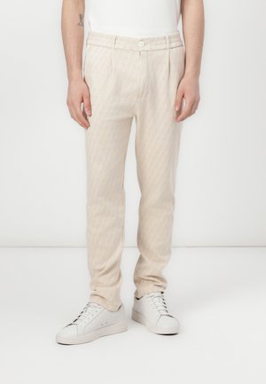 GEO TRACK PANTS - Pantalon classique - beige