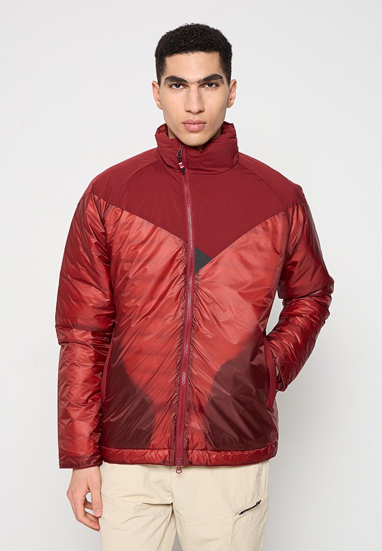 Klättermusen Gewatteerde jas rood Klättermusen Gewatteerde jas rood