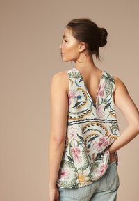 Next BLEND  REGULAR FIT - Bluza - ecru cream paisley print
