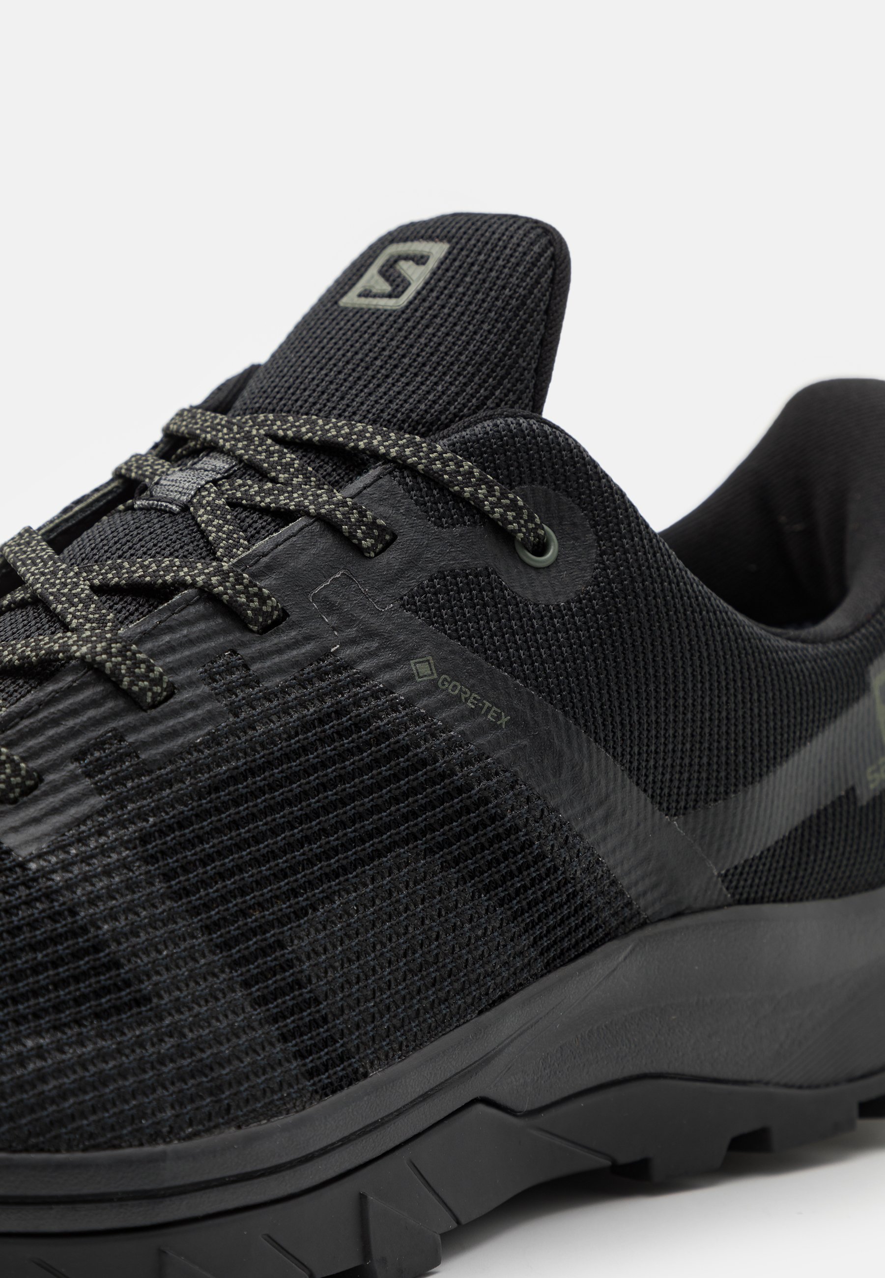 salomon outline prism shoes