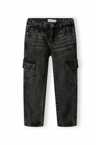Pantalones cargo negros de mezclilla, con bolsillos laterales, cierre de botón y un diseño de corte recto con detalles de costura visibles.