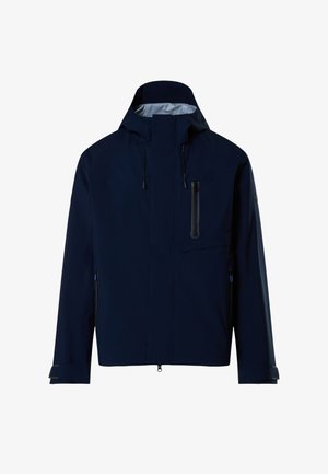 Veste imperméable bleu marine avec capuche, fermeture éclair centrale, poche poitrine à fermeture éclair verticale, deux poches latérales zippées et poignets ajustables.