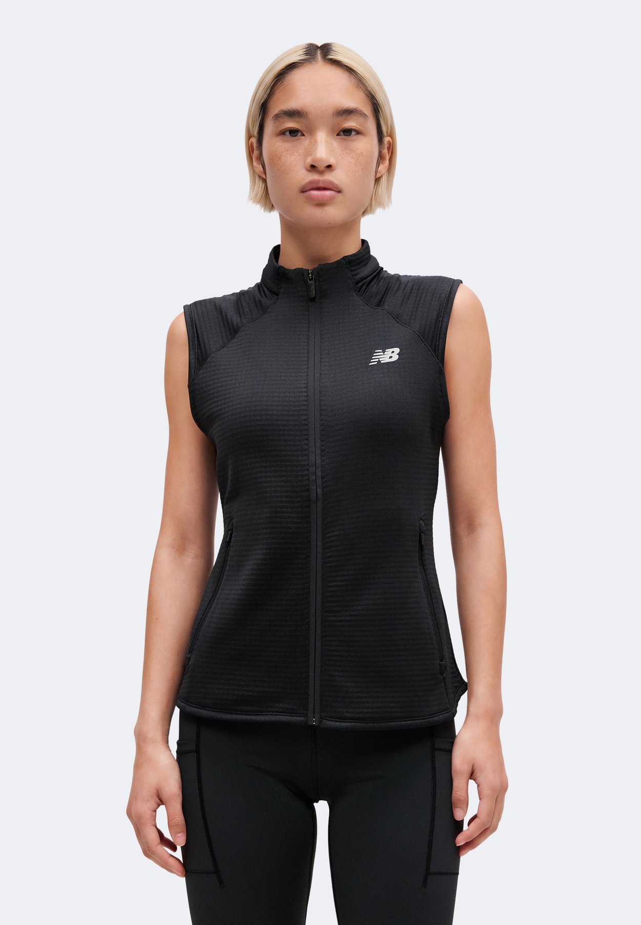 New Balance ESSENTIAL GRID VEST - Waistcoat - black