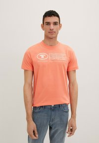TOM TAILOR LOGO PRINT - T-shirts print - soft peach orange