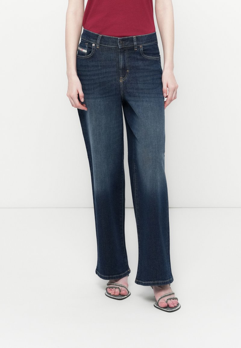 Diesel Relaxed fit jeans rood Diesel Relaxed fit jeans rood