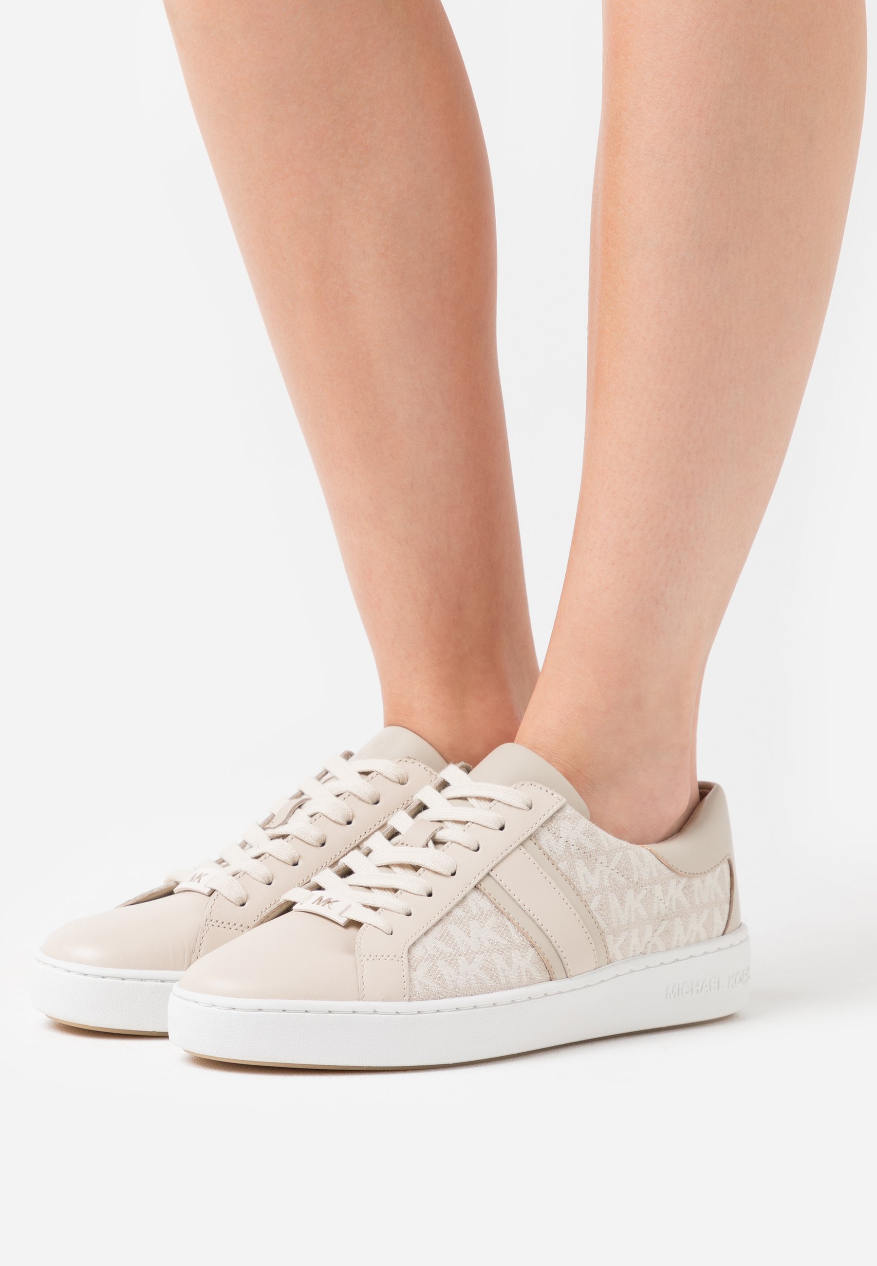 MICHAEL Michael Kors OLIVIA LACE UP - Joggesko - light sand MICHAEL Michael Kors OLIVIA LACE UP - Joggesko - light sand