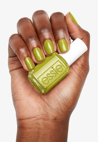 Essie NAILPOLISH - Smalto - piece of work