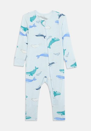 Barboteuse bébé bleu clair à manches longues, fermeture éclair à l'avant, imprimés multicolores de baleines et dauphins partout.