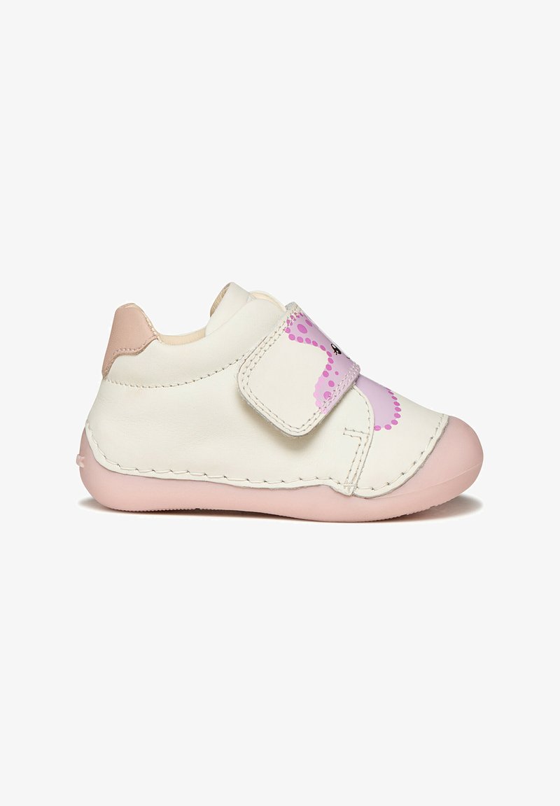 Chaussure blanche pour tout-petit avec semelle et talon roses, dotée d'une lanière rose ornée d'un motif de pieuvre à pois et d'une fermeture à scratch.