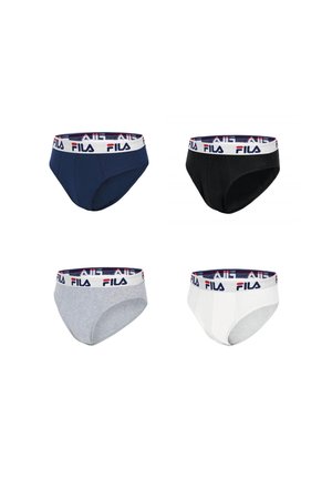 Quatre slips homme en bleu marine, noir, gris et blanc, chacun avec une ceinture élastique blanche ornée du logo FILA en bleu et rouge.
