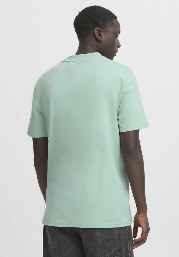 BHJOK - Print T-shirt - petit four3