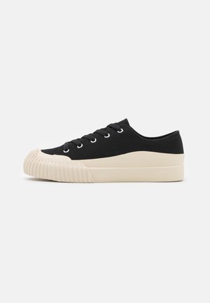 Sneakers laag - black