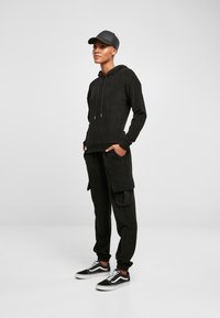 Urban Classics Hoodie - black