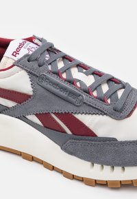 Reebok Classic Baskets basses - grey