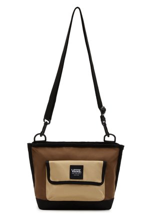 Bolso de hombro Vans en marrón y beige con ribete negro, bolsillo frontal y correa ajustable negra, con la marca "Vans Off The Wall."